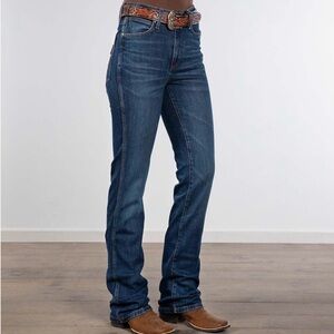 Women's Boot Cut Jeans - Blue